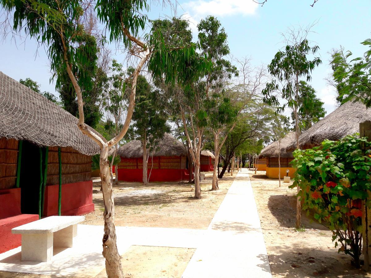 Campement Hakuna Lodge Mar Lodj Dış mekan fotoğraf